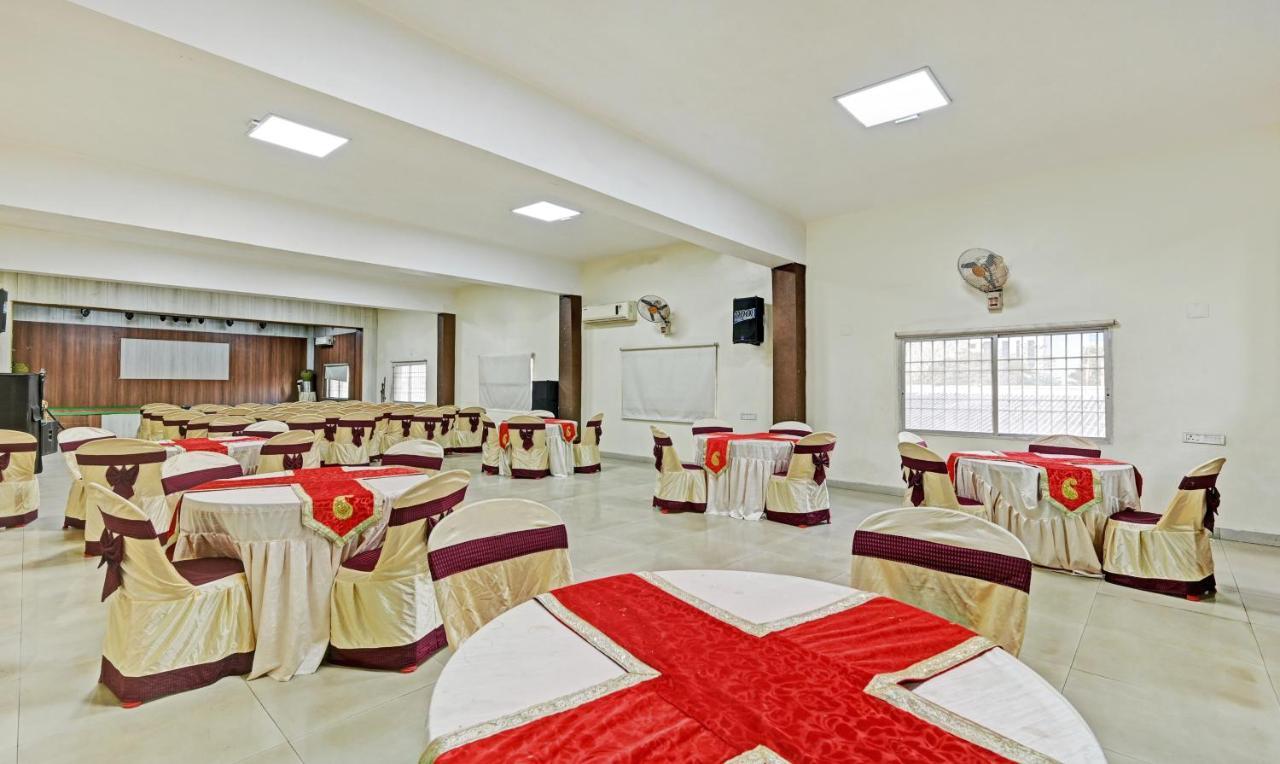 Treebo Trend Paradise Convention Rasulgarh Bhubaneswar Exterior photo